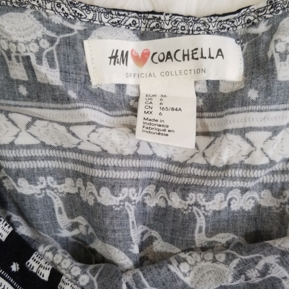 H & M Coachella elephant print dress. Size 6 - Picture 6 of 8